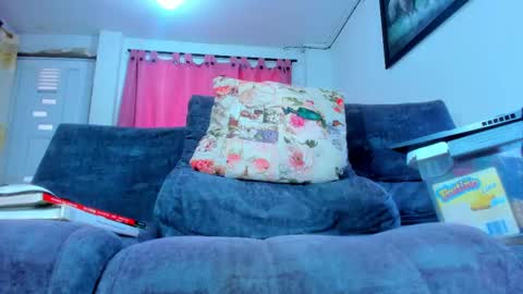 Snapshot of eric_twink18 chatting on February 2025 01:27:01 PM eric_twink18 online show from February 2025 01:27:01 PM