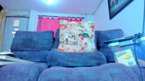 Snapshot of eric_twink18 chatting on February 2025 02:59:02 PM eric_twink18 online show from February 2025 02:59:02 PM
