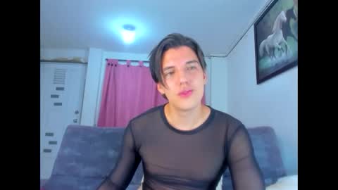 Snapshot of eric_twink18 chatting on March 2025 03:22:01 AM eric_twink18 online show from March 2025 03:22:01 AM