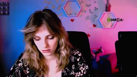 Snapshot of erica_breeze chatting on October 2025 05:40:01 AM your dear Erica online show from October 2025 05:40:01 AM