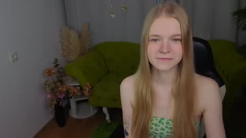 Erica online show from December 2025 08:20:02 AM