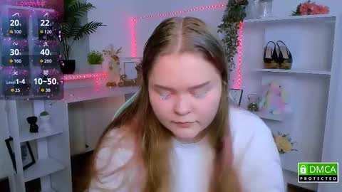 erica_love_ online show from November 2025 07:44:02 AM
