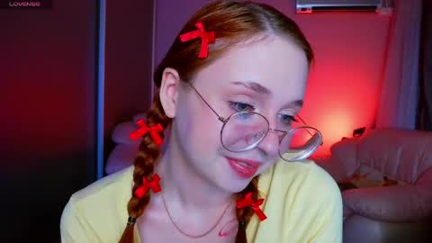 Erica 3 online show from May 2026 01:25:02 AM