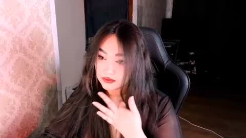 Snapshot of erica_wayne chatting on June 2026 01:32:02 PM Erica Wayne online show from June 2026 01:32:02 PM