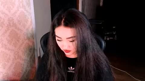 Snapshot of erica_wayne chatting on June 2026 05:22:02 PM Erica Wayne online show from June 2026 05:22:02 PM