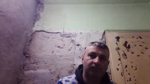 Snapshot of ericboy32 chatting on February 2026 01:13:02 AM eric online show from February 2026 01:13:02 AM