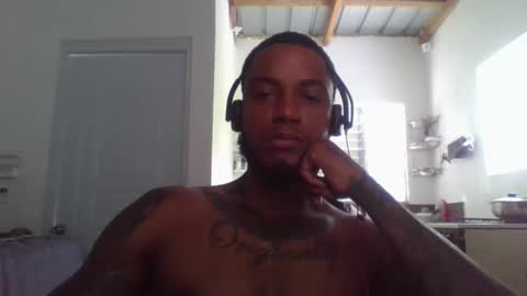 Snapshot of ericbuck chatting on December 2024 06:15:02 PM Eric Buck online show from December 2024 06:15:02 PM