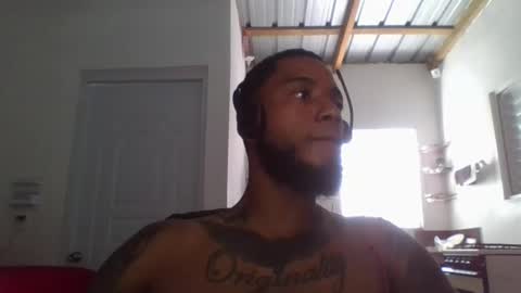 Snapshot of ericbuck chatting on January 2025 04:56:02 PM Eric Buck online show from January 2025 04:56:02 PM