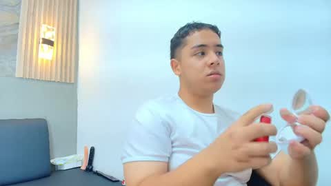 Erick online show from April 2026 07:59:01 PM