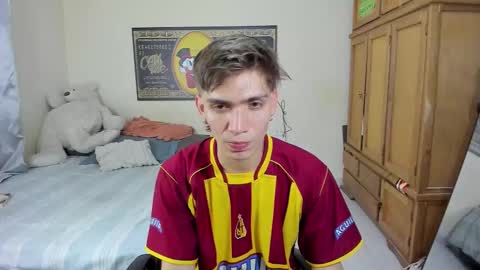 Snapshot of erick_de_rossee chatting on February 2026 09:19:01 PM erick_de_rossee online show from February 2026 09:19:01 PM