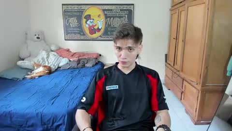 Snapshot of erick_de_rossee chatting on March 2026 07:09:01 PM erick_de_rossee online show from March 2026 07:09:01 PM