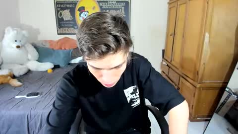 Snapshot of erick_de_rossee chatting on March 2026 08:19:02 PM erick_de_rossee online show from March 2026 08:19:02 PM