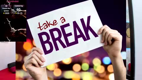 Snapshot of erick_zhimerman chatting on February 2025 06:33:01 AM online show from February 2025 06:33:01 AM