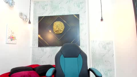 Snapshot of erick_zhimerman chatting on February 2025 03:24:01 AM online show from February 2025 03:24:01 AM