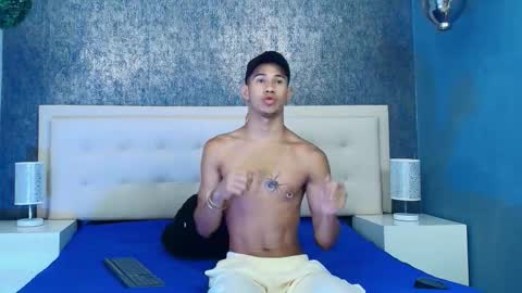 Snapshot of erick_zhimerman chatting on September 2025 03:41:02 AM online show from September 2025 03:41:02 AM