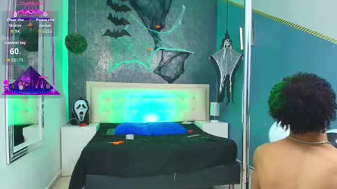 Snapshot of erick_zhimerman chatting on October 2025 04:34:02 AM online show from October 2025 04:34:02 AM