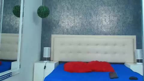 Snapshot of erick_zhimerman chatting on November 2025 04:22:02 AM online show from November 2025 04:22:02 AM