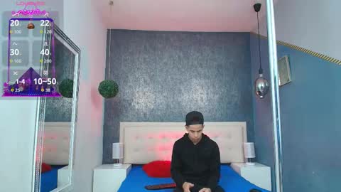 Snapshot of erick_zhimerman chatting on November 2025 05:06:01 AM online show from November 2025 05:06:01 AM