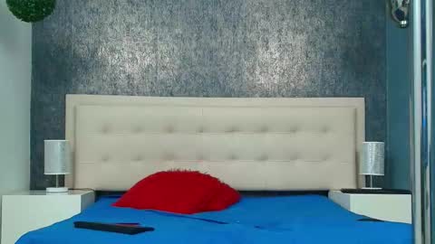 Snapshot of erick_zhimerman chatting on December 2025 04:06:02 AM online show from December 2025 04:06:02 AM