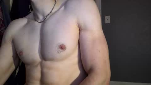 ericmg11 online show from November 2025 09:35:01 PM