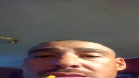 Snapshot of erik15516 chatting on June 2026 02:01:01 PM erik15516 online show from June 2026 02:01:01 PM