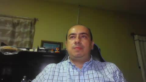 Snapshot of erik1781 chatting on February 2025 05:05:02 AM erik1781 online show from February 2025 05:05:02 AM
