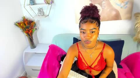 E R I K A  - L  Y R I C S online show from April 2026 05:41:02 AM