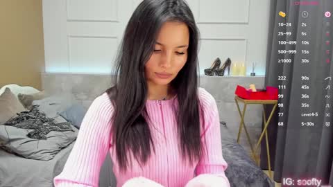 Erika online show from December 2024 08:59:01 AM