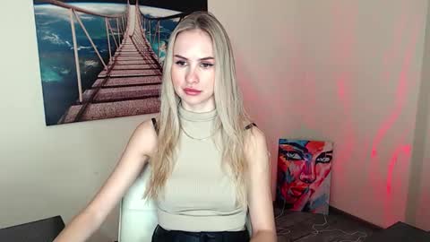 Snapshot of erikagavin chatting on October 2025 12:50:01 PM Erika online show from October 2025 12:50:01 PM