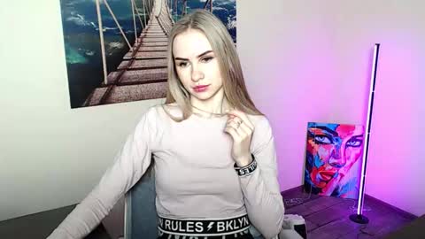 Erika online show from April 2026 11:49:02 AM