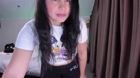 Snapshot of erikagold chatting on February 2026 06:46:02 AM ErikaGold online show from February 2026 06:46:02 AM