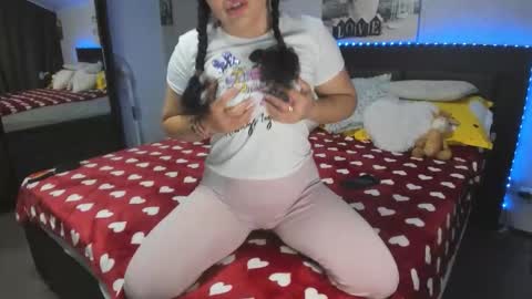 ErikaGold online show from May 2026 03:33:01 AM