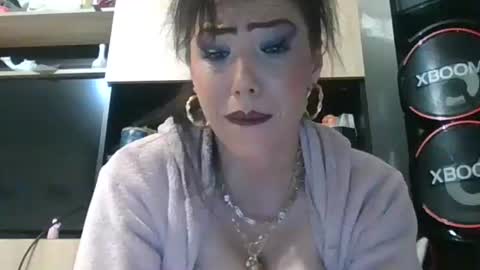 erikaguapa1989 online show from May 2026 01:00:01 AM
