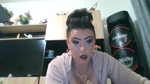 erikaguapa1989 online show from June 2026 01:41:02 AM
