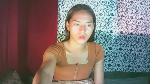 Erika online show from January 2025 05:13:01 AM