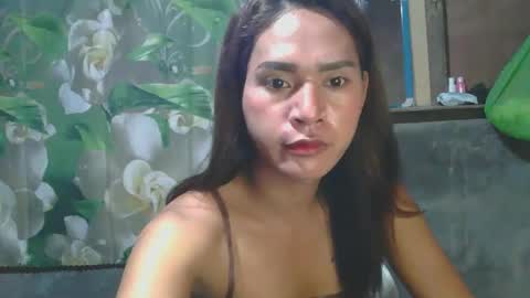 Erika online show from February 2025 03:52:01 PM