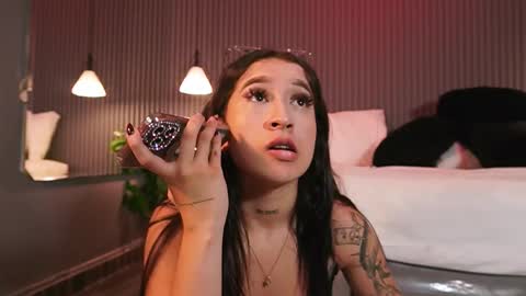 Eri  online show from March 2026 07:18:02 PM