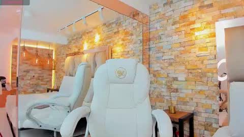  ERIS  online show from October 2025 12:35:01 PM