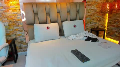  ERIS  online show from October 2025 12:50:02 PM