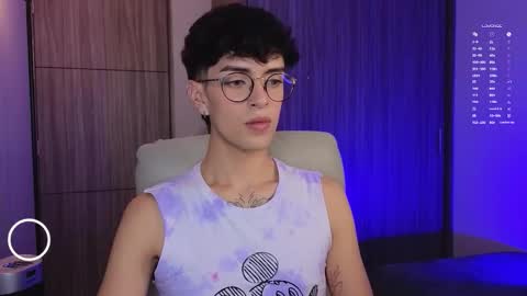 Snapshot of erisleon chatting on March 2026 06:09:02 AM online show from March 2026 06:09:02 AM