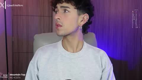 Snapshot of erisleon chatting on March 2026 12:08:01 PM online show from March 2026 12:08:01 PM