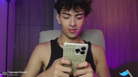 Snapshot of erisleon chatting on March 2026 12:49:02 PM online show from March 2026 12:49:02 PM