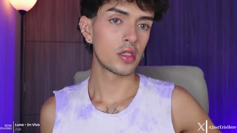 Snapshot of erisleon chatting on April 2026 09:10:01 AM online show from April 2026 09:10:01 AM