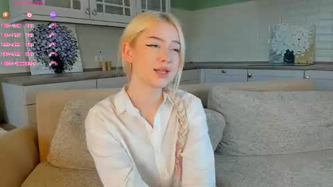 Snapshot of erlenbayer chatting on July 2026 04:18:01 AM Chanel online show from July 2026 04:18:01 AM
