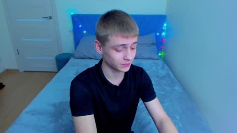 Max online show from December 2024 04:42:01 PM