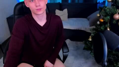 Max online show from December 2024 12:13:01 AM