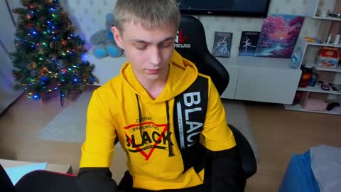 Max online show from January 2025 10:15:02 PM