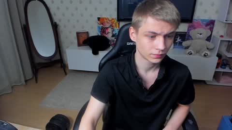 Max online show from January 2025 03:25:02 AM