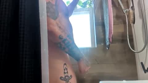 Hmmmhmmmm online show from May 2026 11:02:02 PM