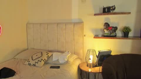 eros_becker_ online show from March 2026 08:30:01 AM